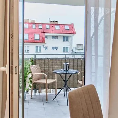 아파트 Golden Hour Apartments- Plac Slowianski 26 *