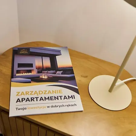 Golden Hour Apartments- Plac Slowianski 26 슈비노우이스쳬