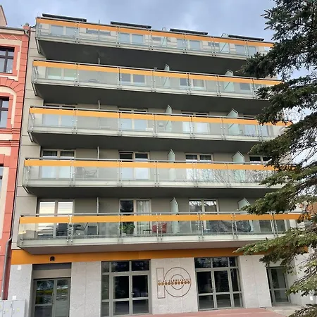 Golden Hour Apartments- Plac Slowianski 26 아파트 *